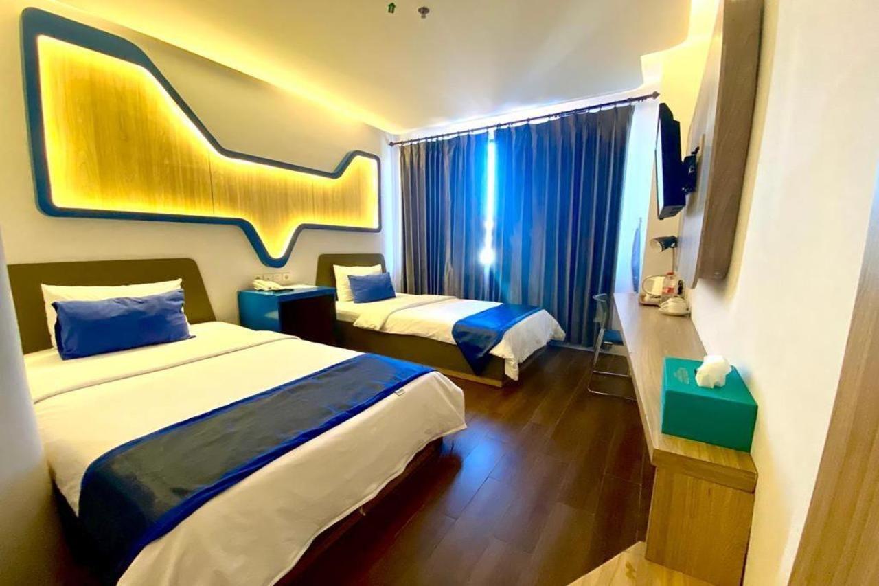 Golden Palace Hotel Batu Merah Eksteriør billede